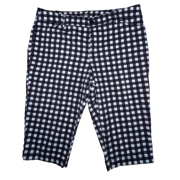 St John’s Bay (37x16) Black Plaid Checkered Stretch Capri Capris - Women’s 18P - Picture 7 of 12